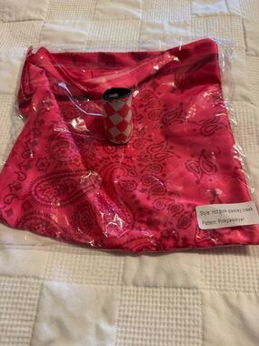 Hot Pink Paisley Wild Rag w holder